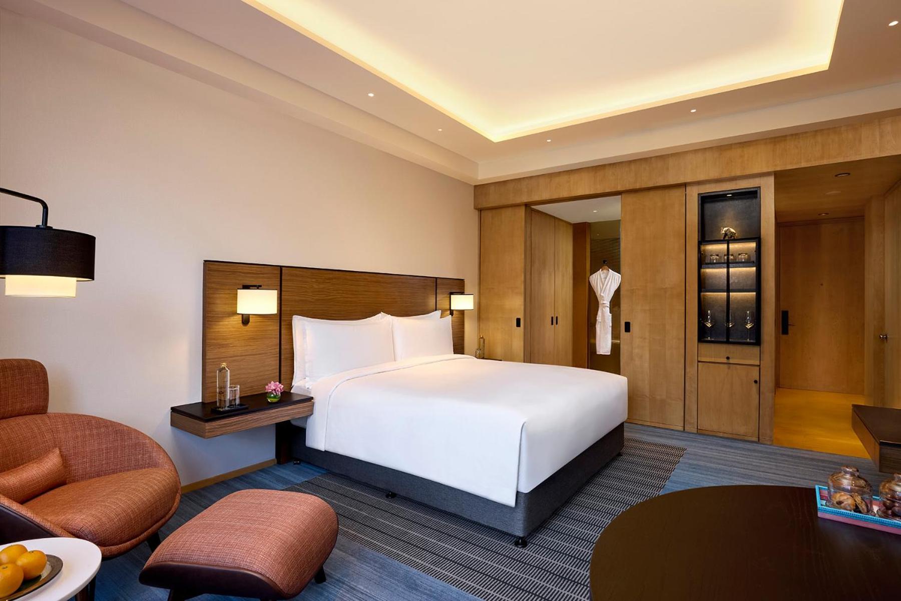 Grand Hyatt Mumbai Hotel And Residences Exterior foto Deluxe Room